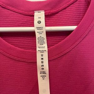 Lululemon Athletica Swiftly Tech T-shirt 2.0 - Sonic Pink